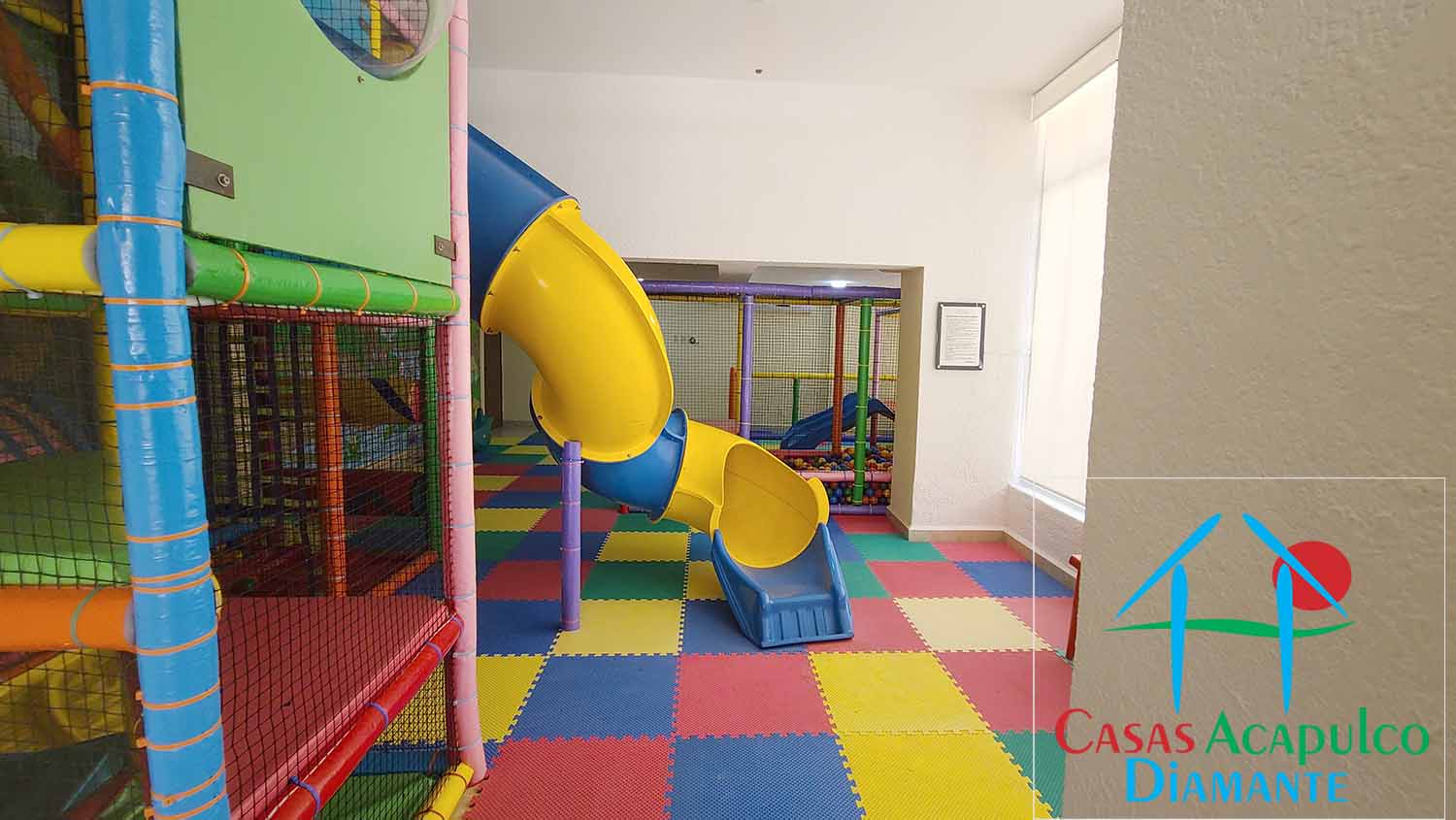 La Perla Costa Azul - Juegos infantiles 1 La Perla Costa Azul - Juegos infantiles 1